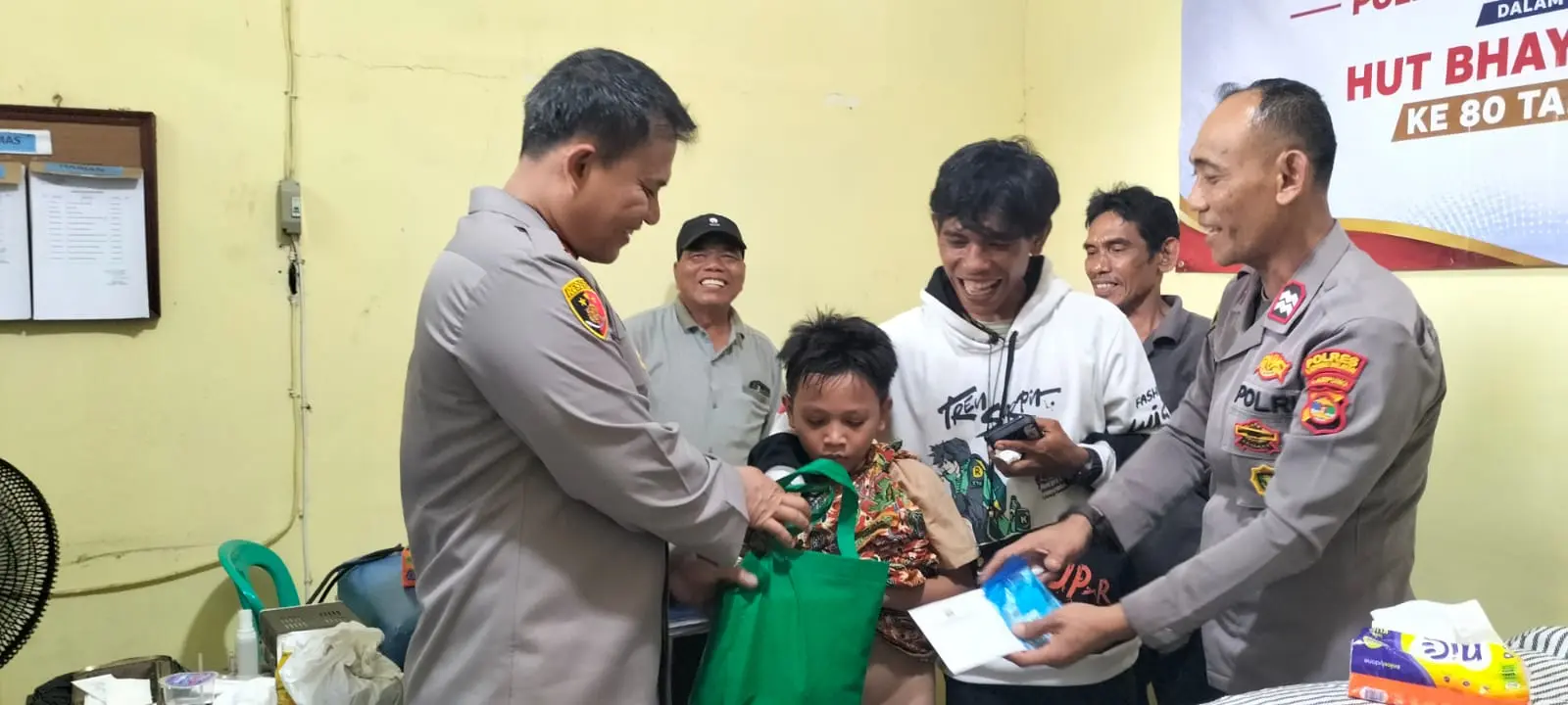 Donor Darah hingga Khitan Massal, Bakti Kesehatan Polres Lampung Selatan Jangkau Ratusan Penerima Manfaat