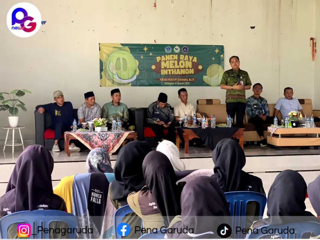 Panen Raya Melon di Sidomulyo: Ketahanan Pangan Inovatif Dari Tangan Siswa-siswi SMK Mathlaul Anwar Rawa Selapan